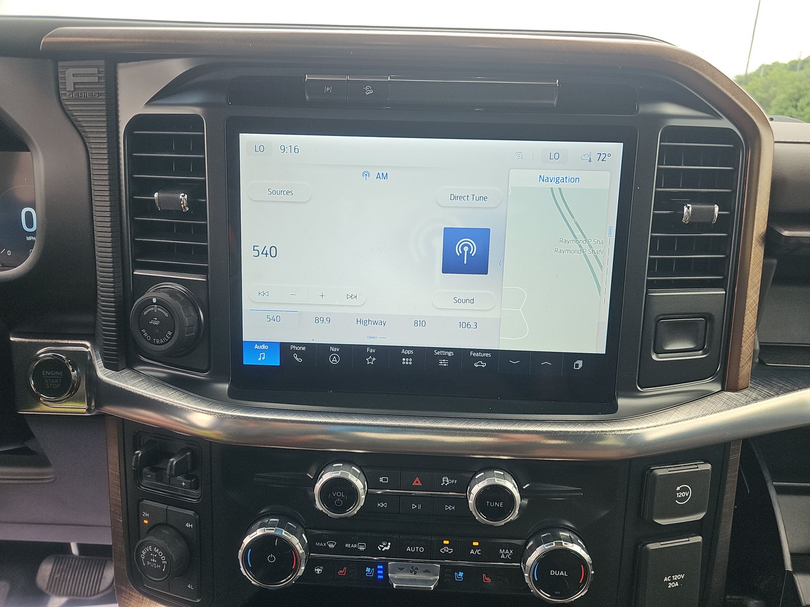 2025 Ford F-150 Hybrid King Ranch AWD