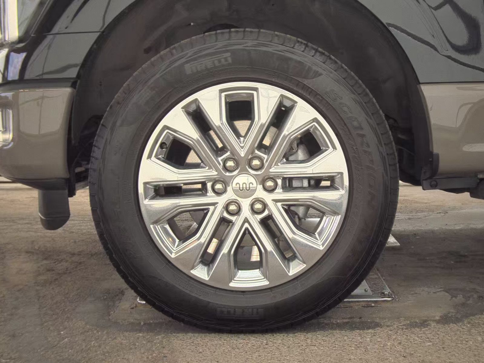 2025 Ford F-150 Hybrid King Ranch AWD