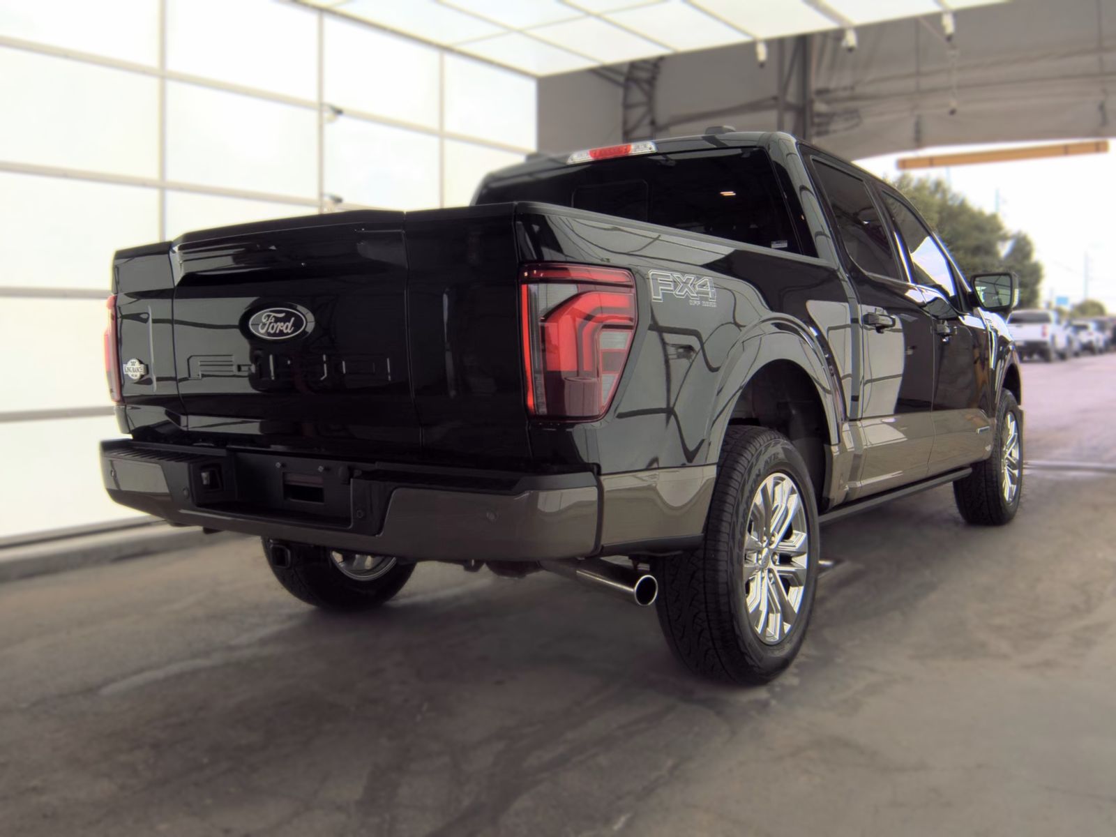 2025 Ford F-150 Hybrid King Ranch AWD