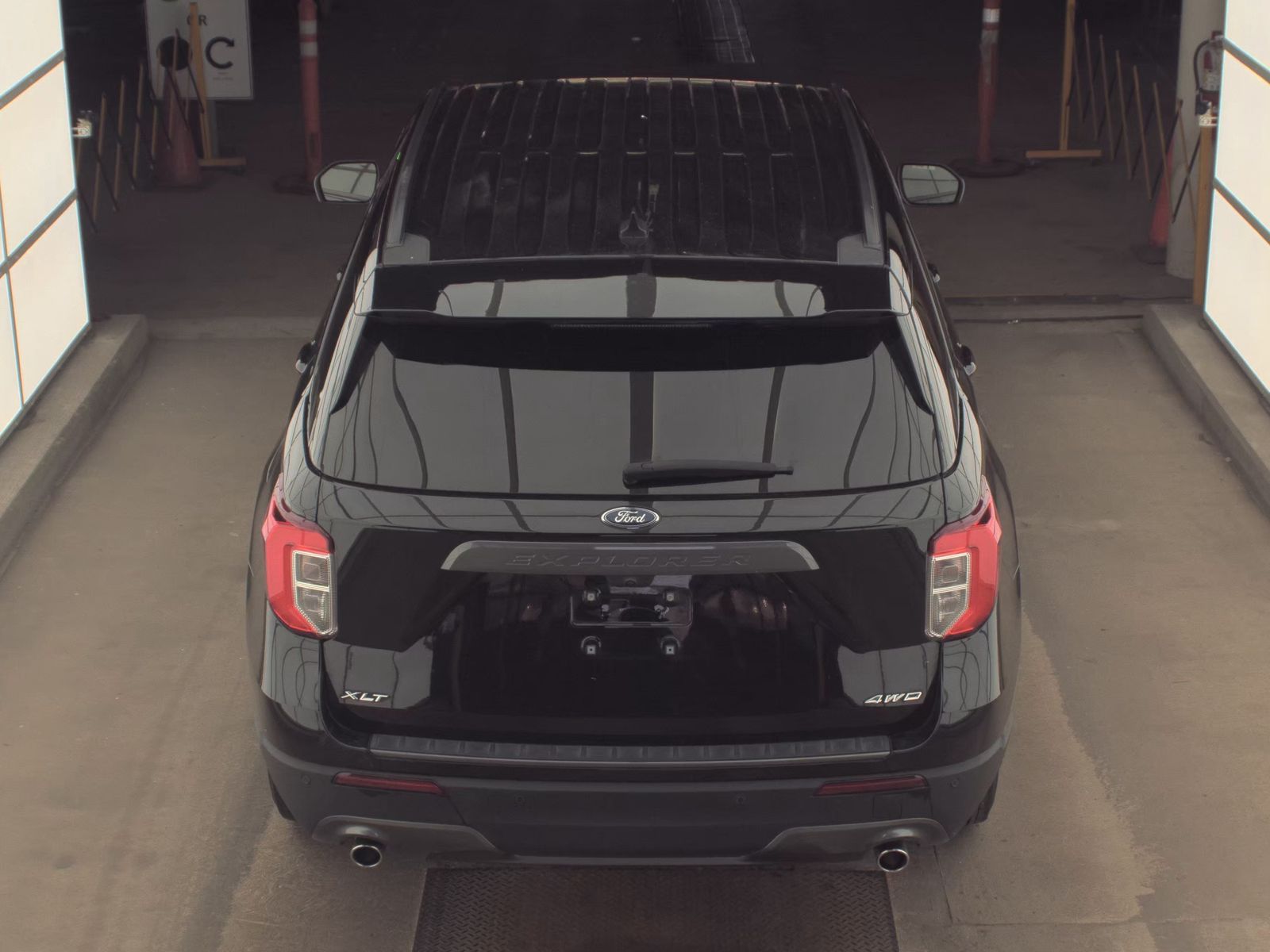 2023 Ford Explorer XLT AWD