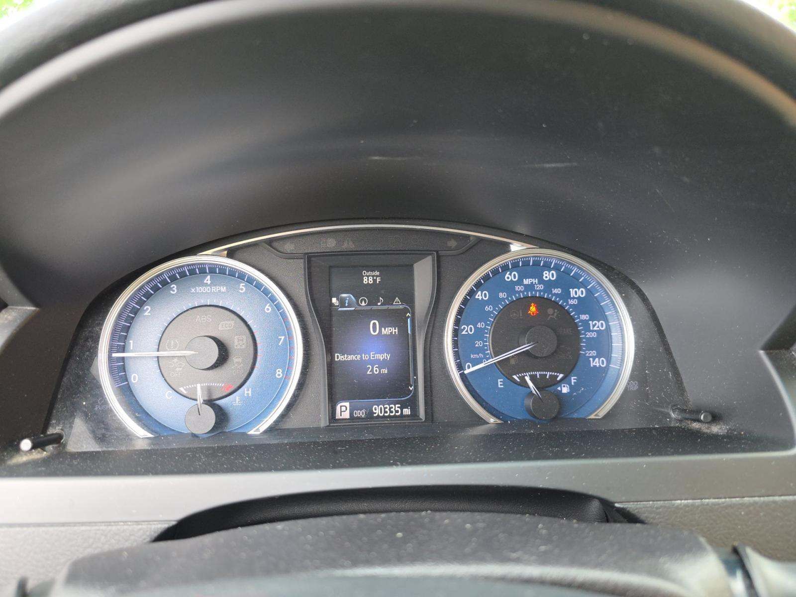 2017 Toyota Camry XLE FWD