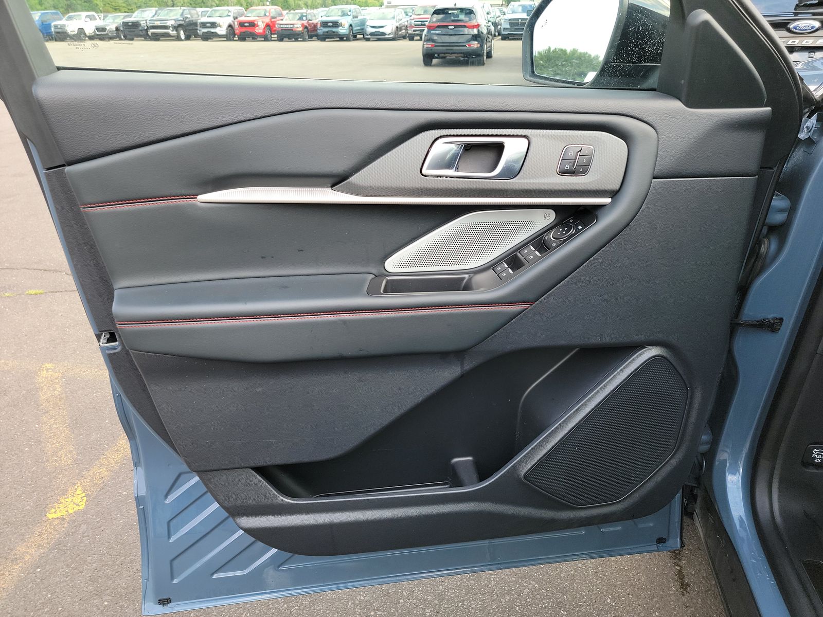 2025 Ford Explorer ST AWD