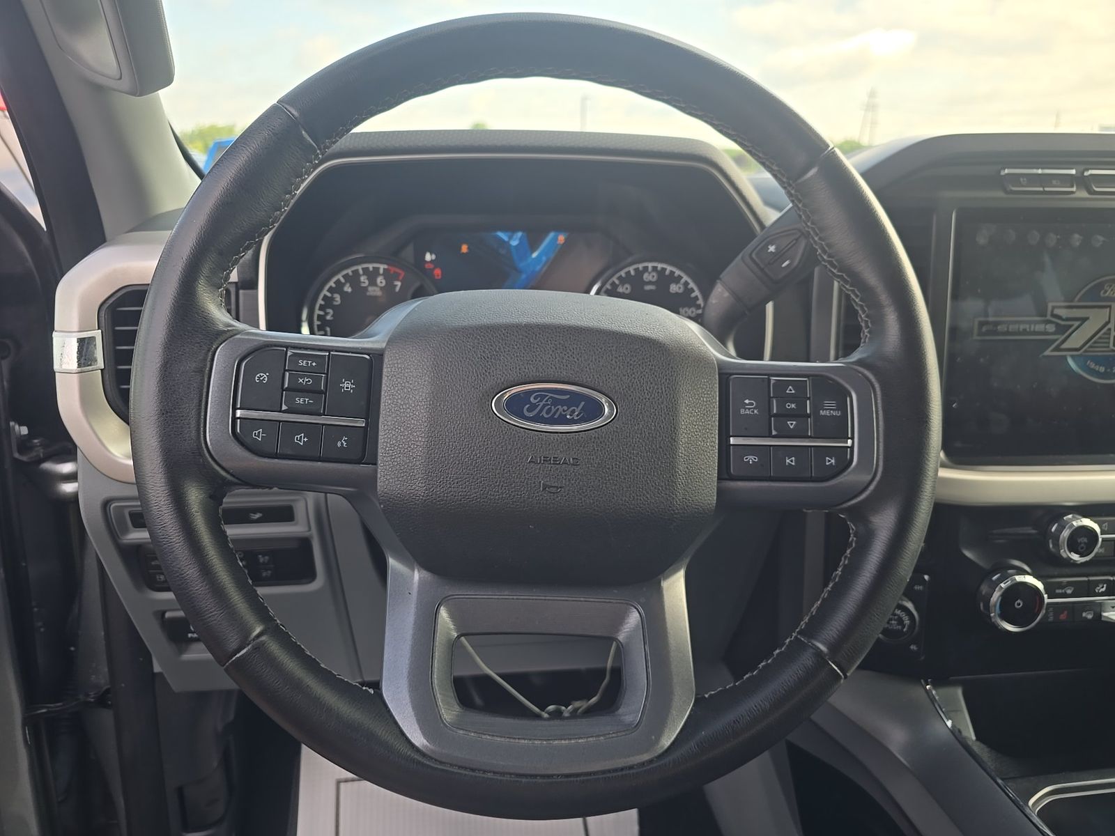 2023 Ford F-150 Hybrid XLT AWD