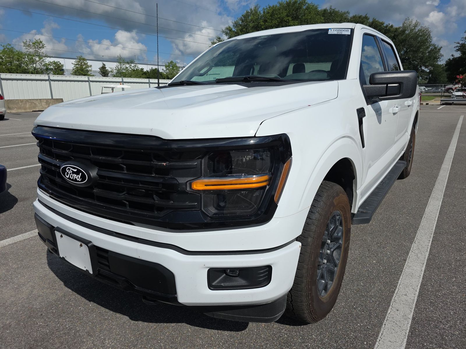 2025 Ford F-150 XLT AWD