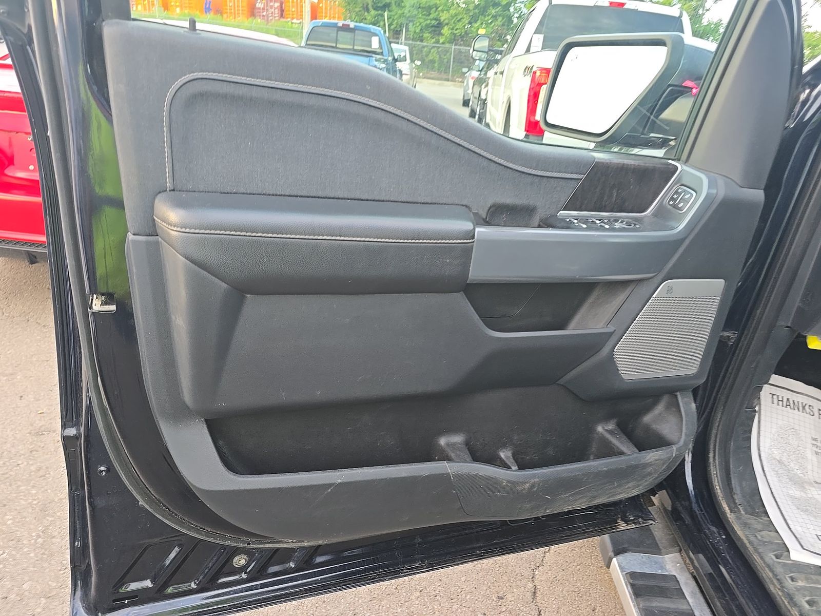 2023 Ford F-150 Lariat AWD