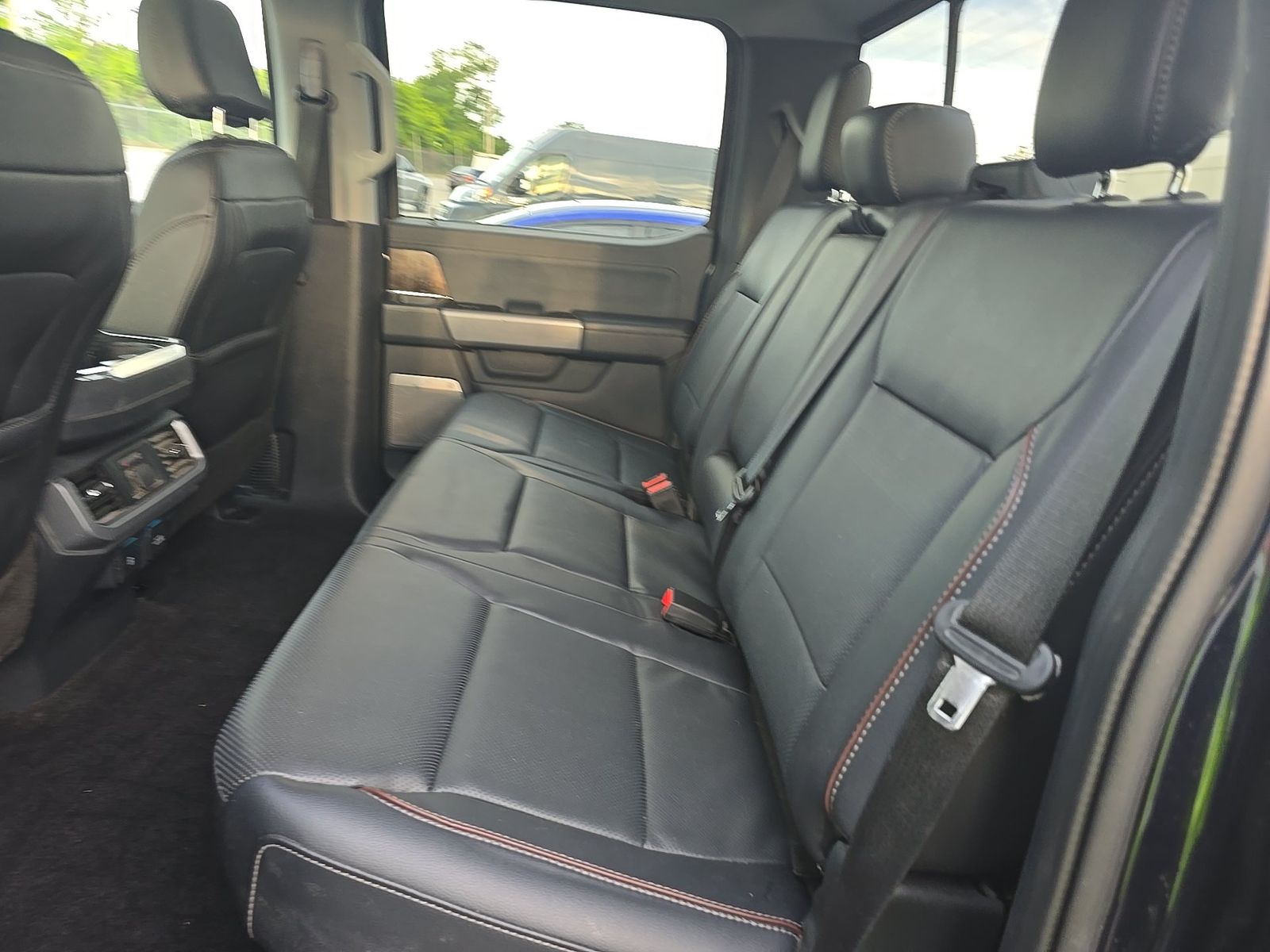 2023 Ford F-150 Lariat AWD