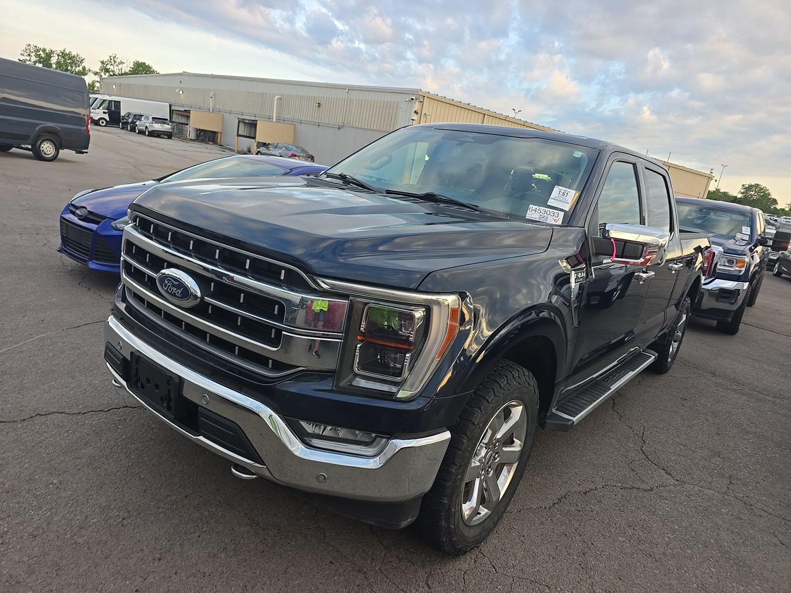 2023 Ford F-150 Lariat AWD