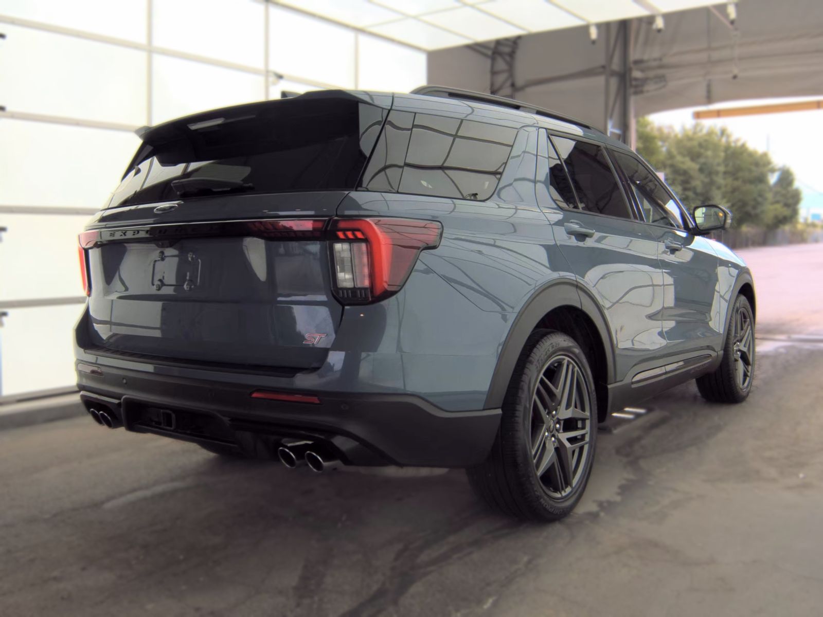 2025 Ford Explorer ST AWD