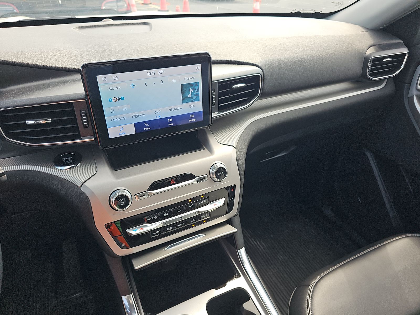 2023 Ford Explorer XLT AWD