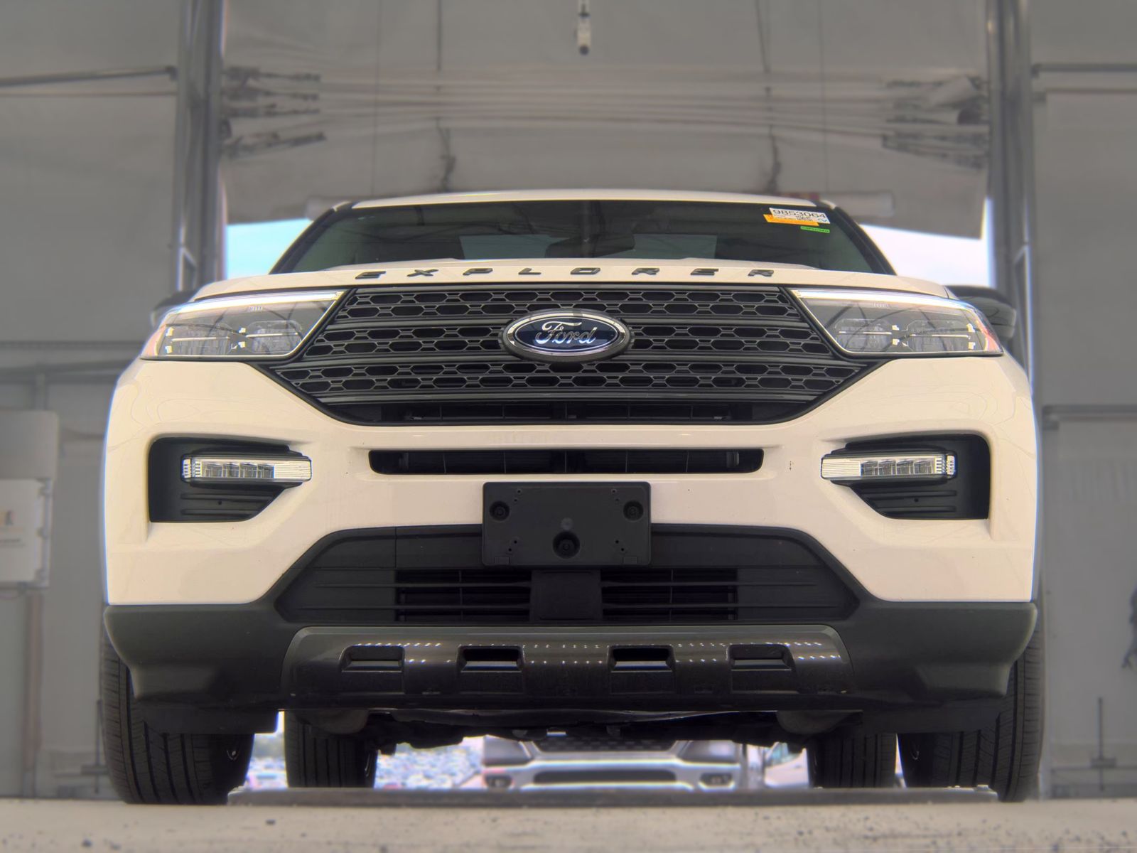 2023 Ford Explorer XLT AWD