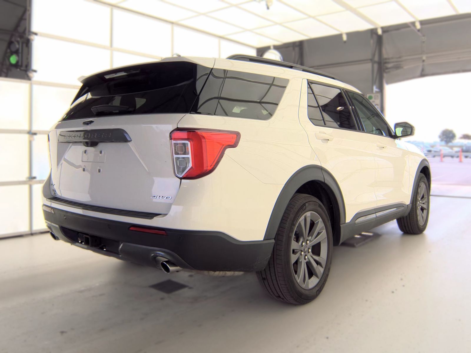 2023 Ford Explorer XLT AWD
