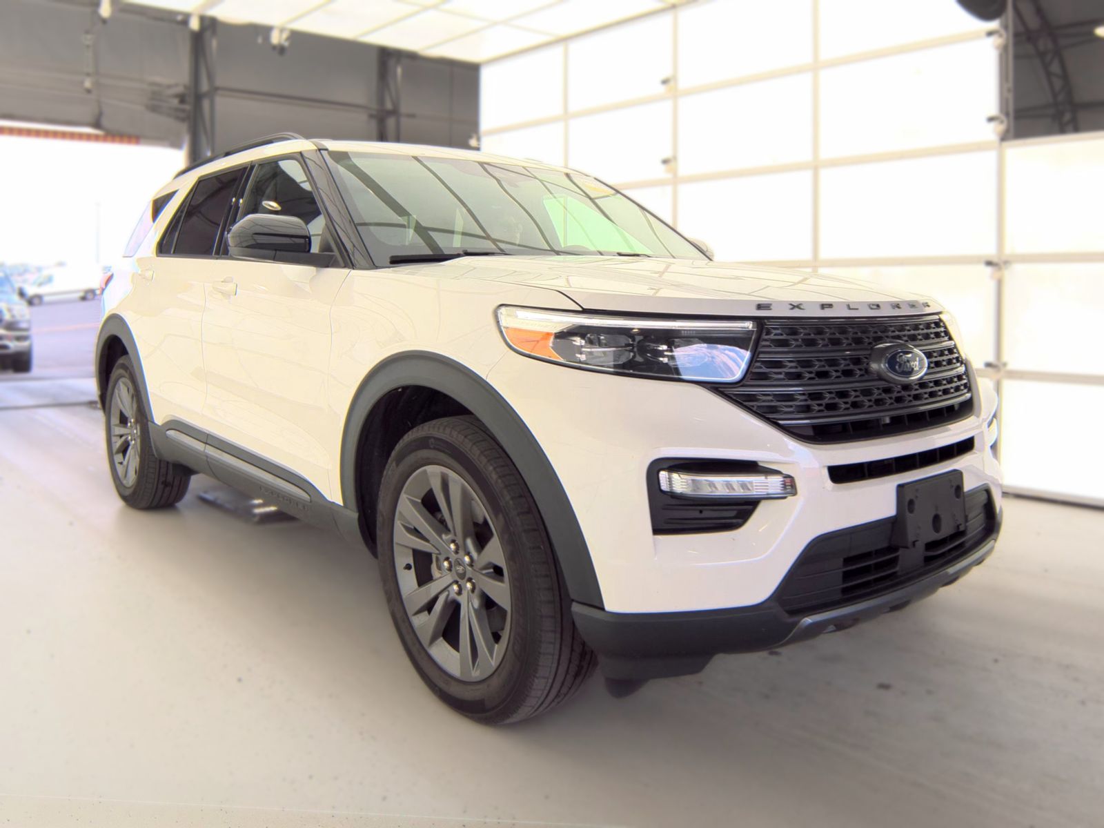 2023 Ford Explorer XLT AWD