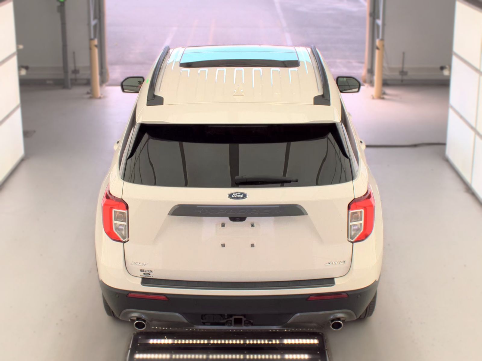 2023 Ford Explorer XLT AWD