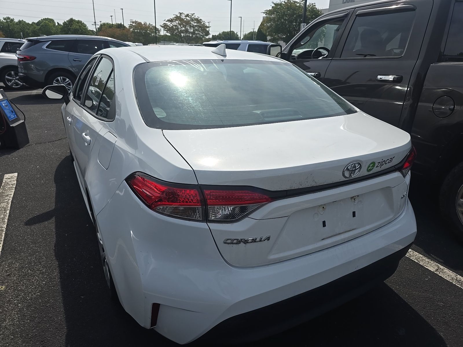 2023 Toyota Corolla LE FWD