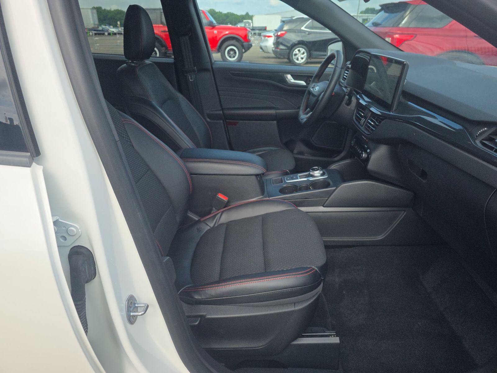 2023 Ford Escape ST-Line AWD