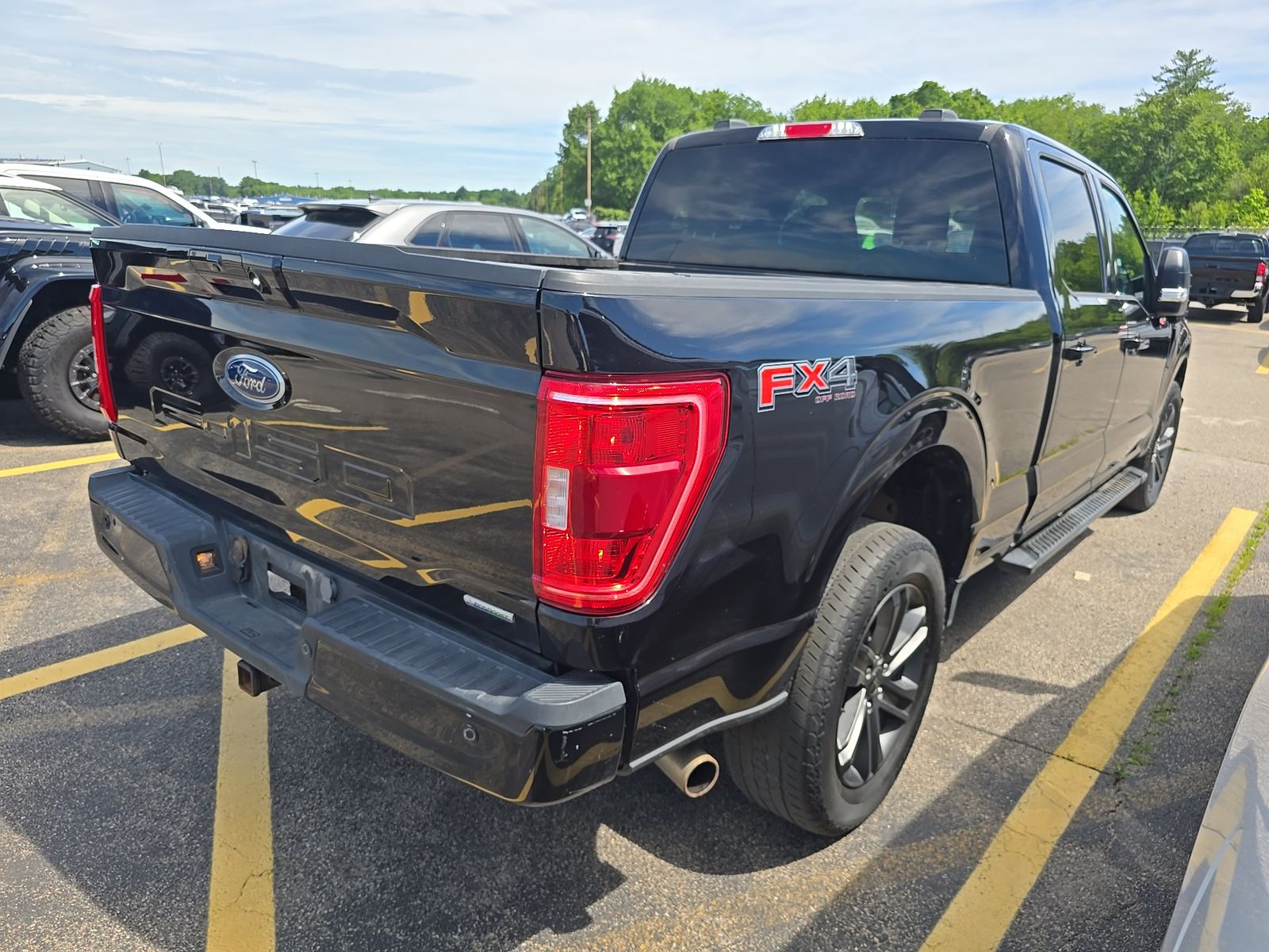 2023 Ford F-150 XLT AWD