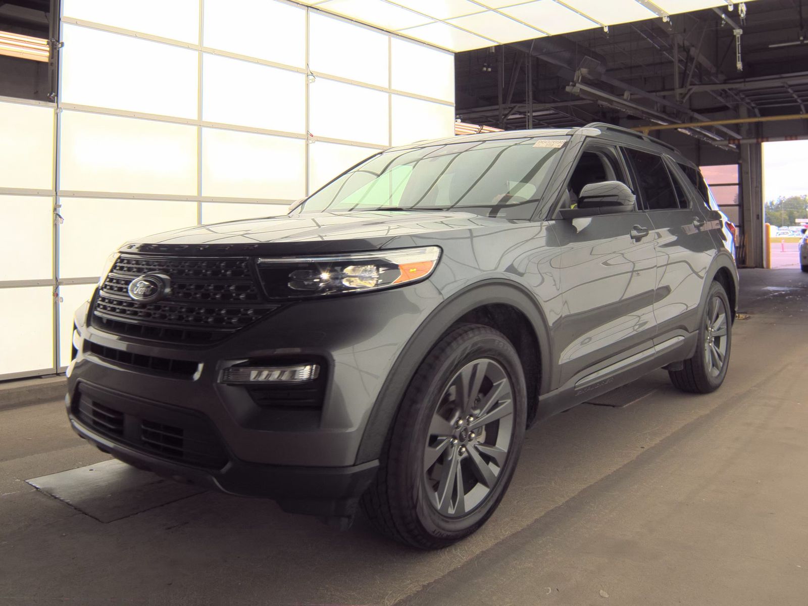 2023 Ford Explorer XLT AWD