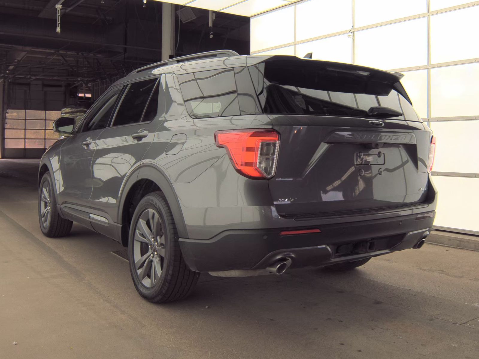 2023 Ford Explorer XLT AWD