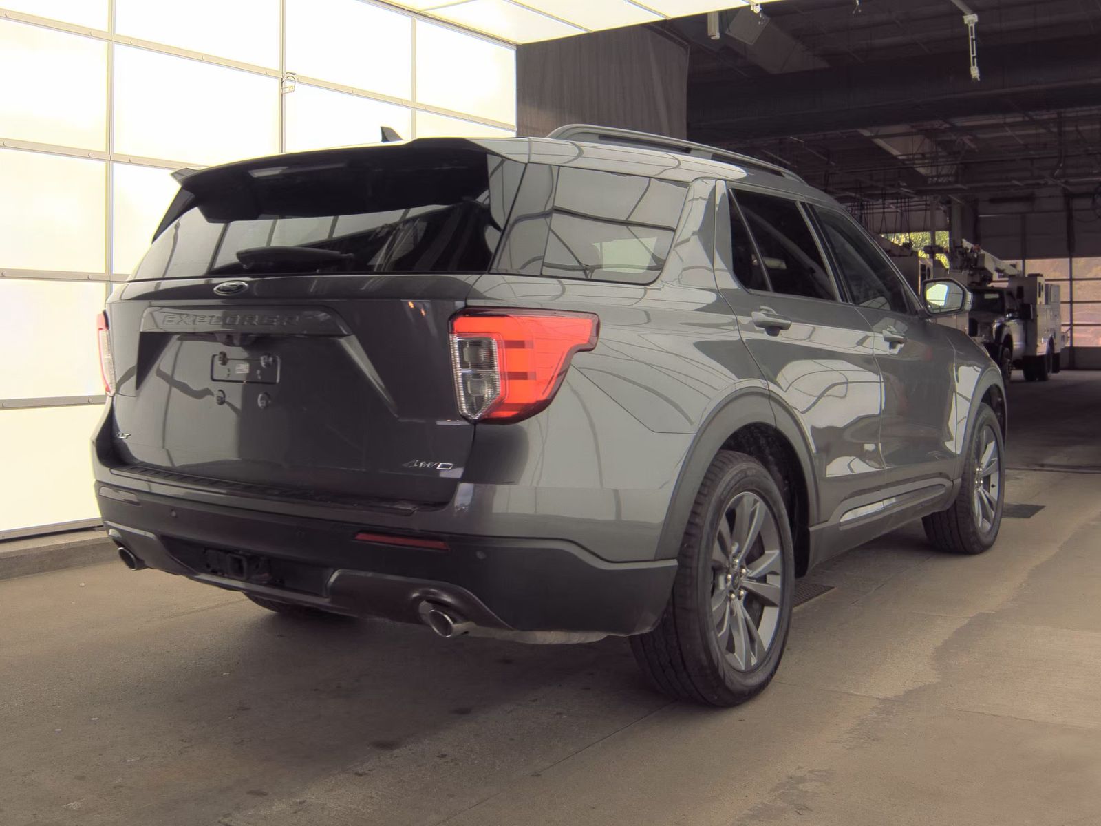 2023 Ford Explorer XLT AWD