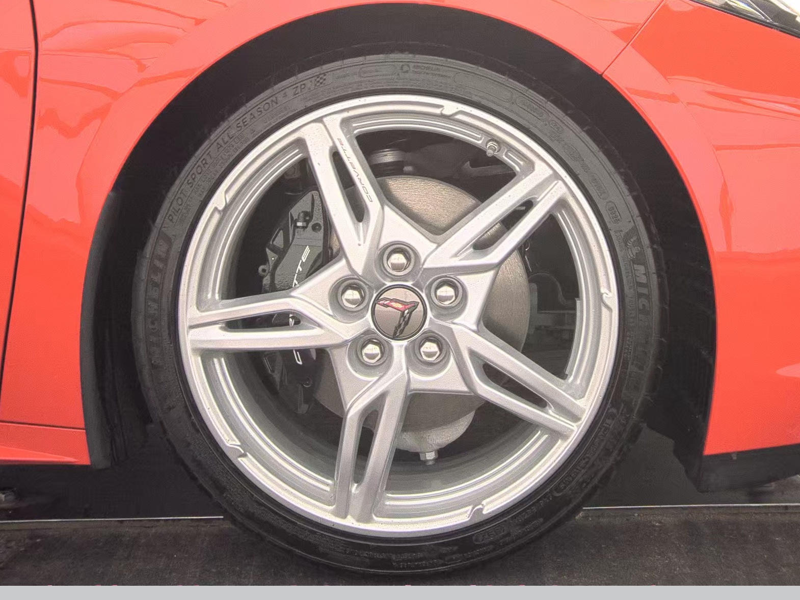 2025 Chevrolet Corvette Stingray RWD
