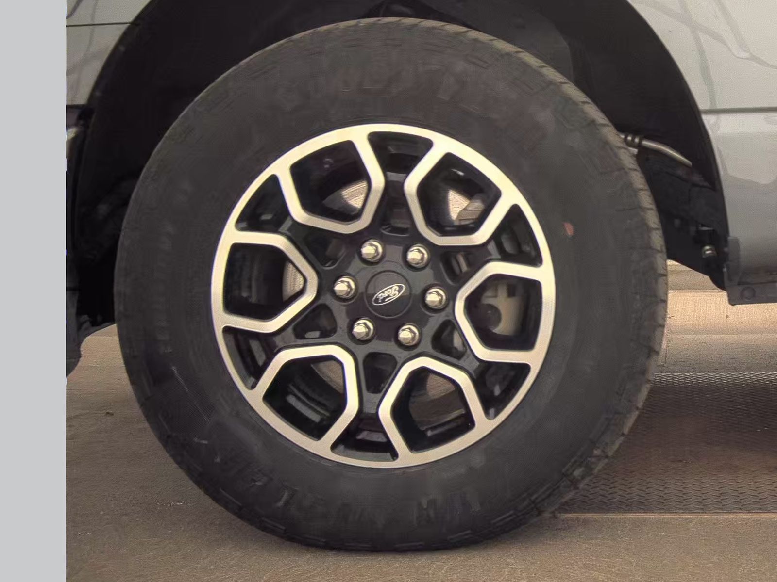 2023 Ford F-150 Hybrid XLT AWD