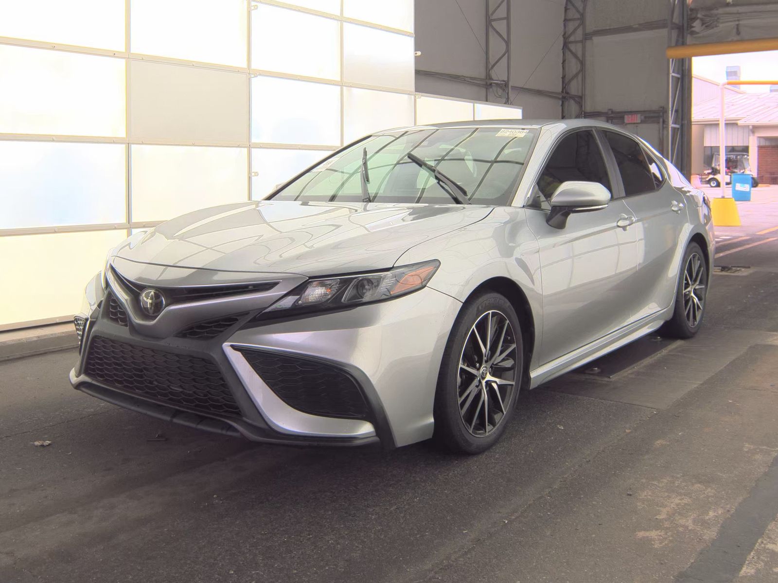 2023 Toyota Camry SE FWD