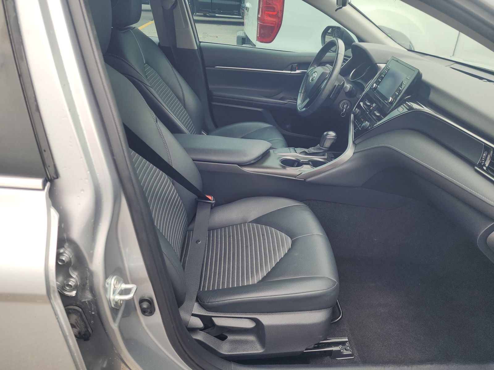 2023 Toyota Camry SE FWD