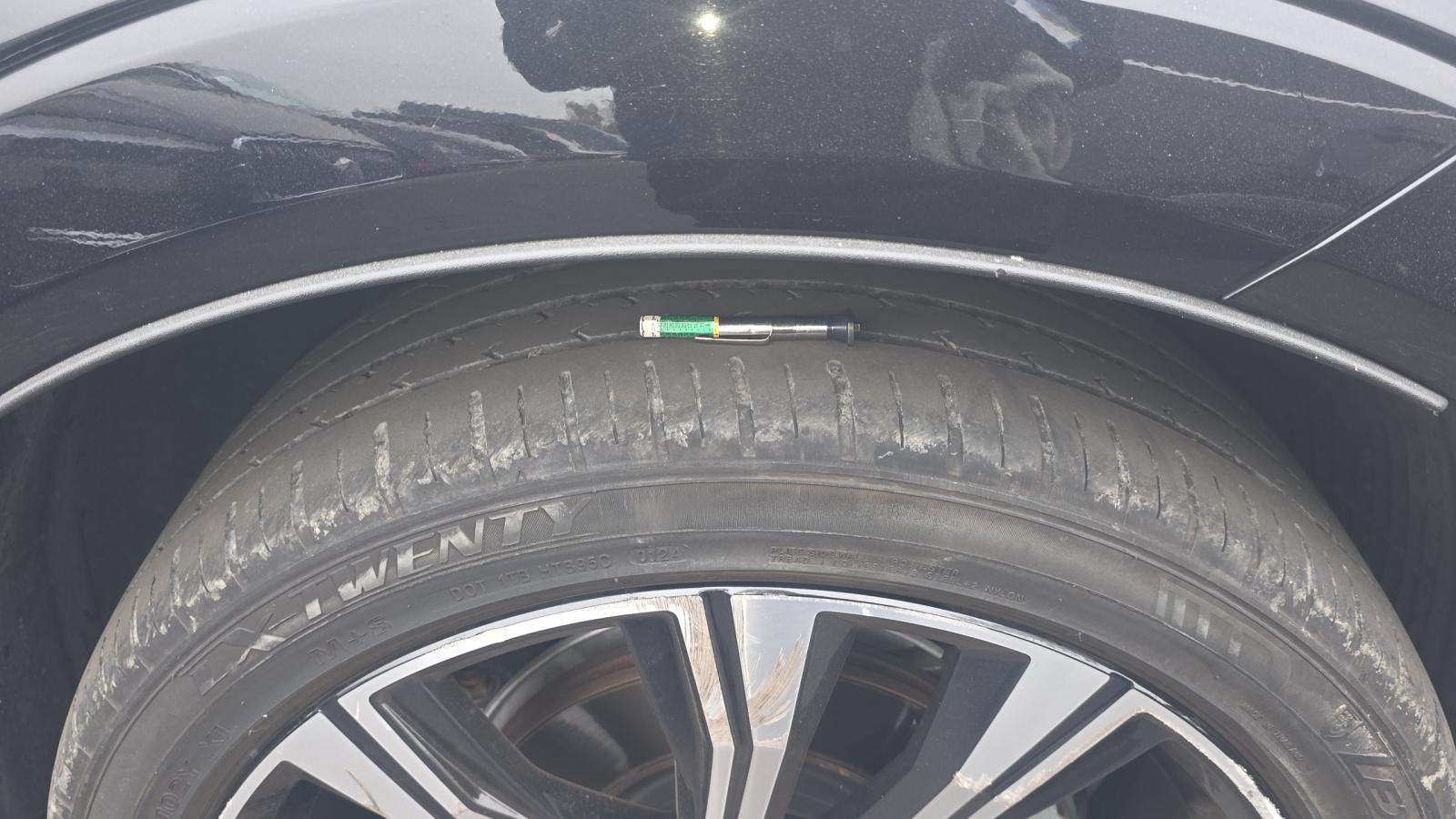 2023 Volvo XC60 B5 Ultimate FWD