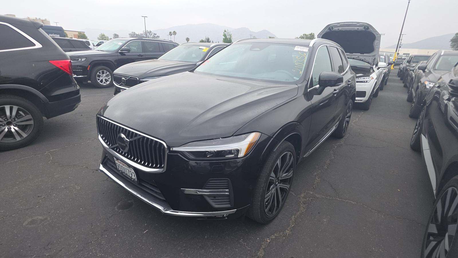 2023 Volvo XC60 B5 Ultimate FWD