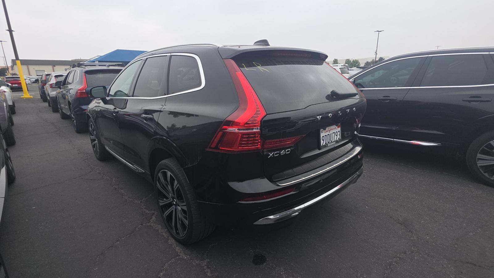 2023 Volvo XC60 B5 Ultimate FWD