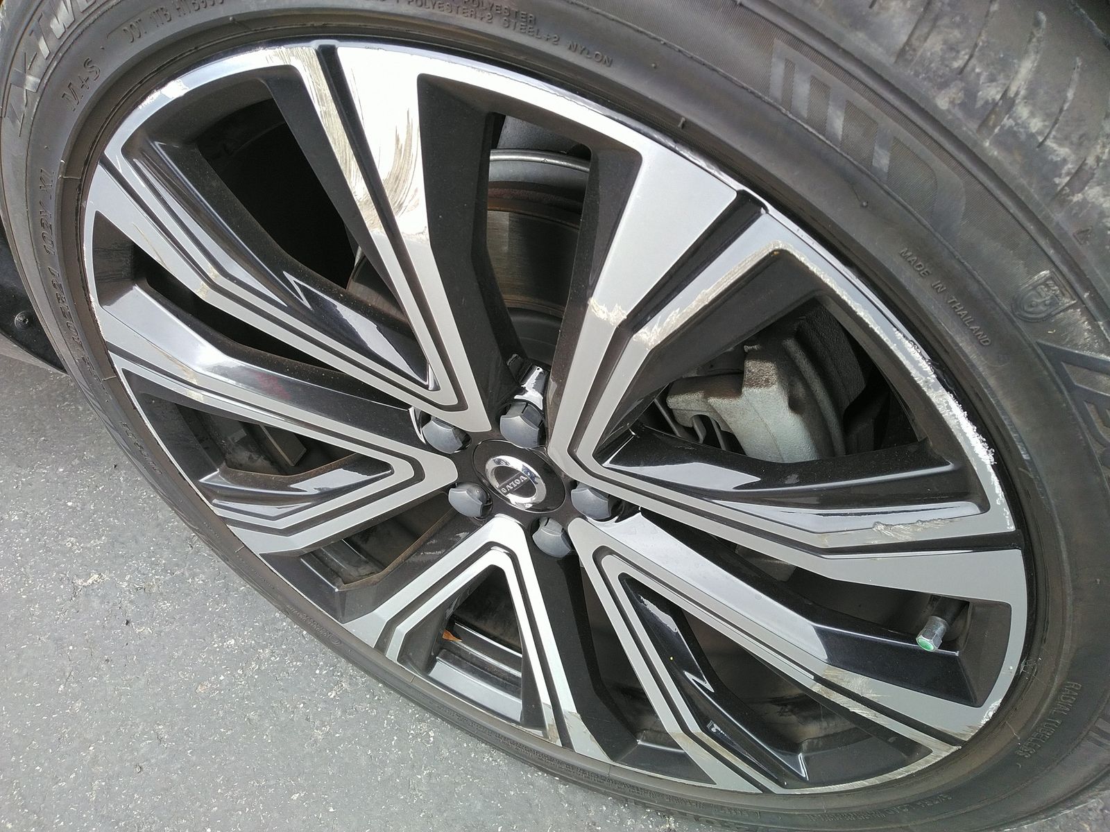 2023 Volvo XC60 B5 Ultimate FWD