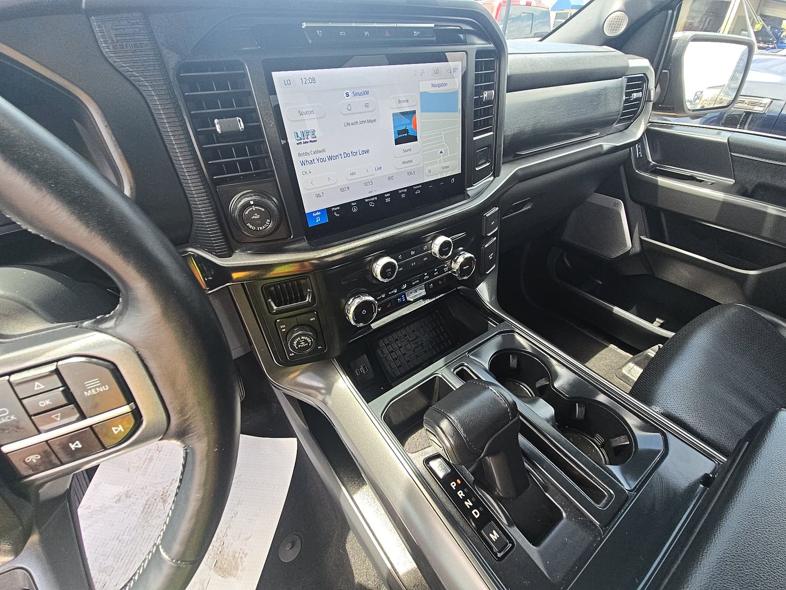 2024 Ford F-150 Hybrid Lariat AWD