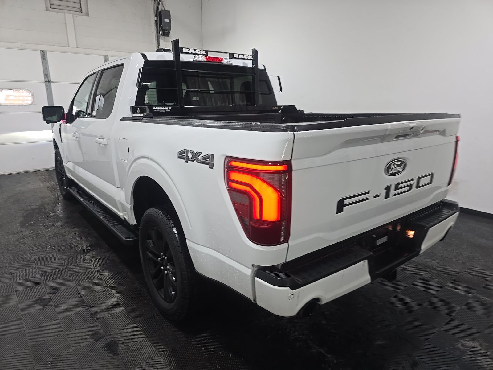 2024 Ford F-150 Lariat AWD