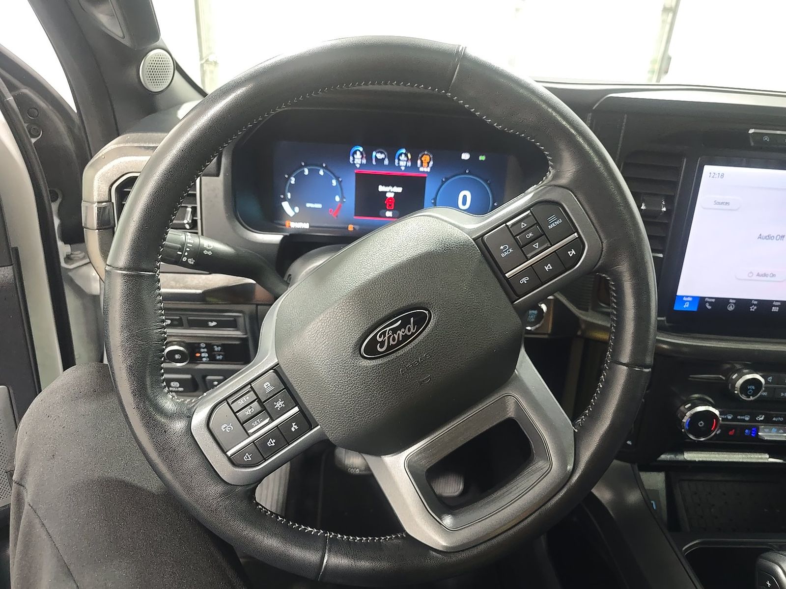 2024 Ford F-150 Lariat AWD