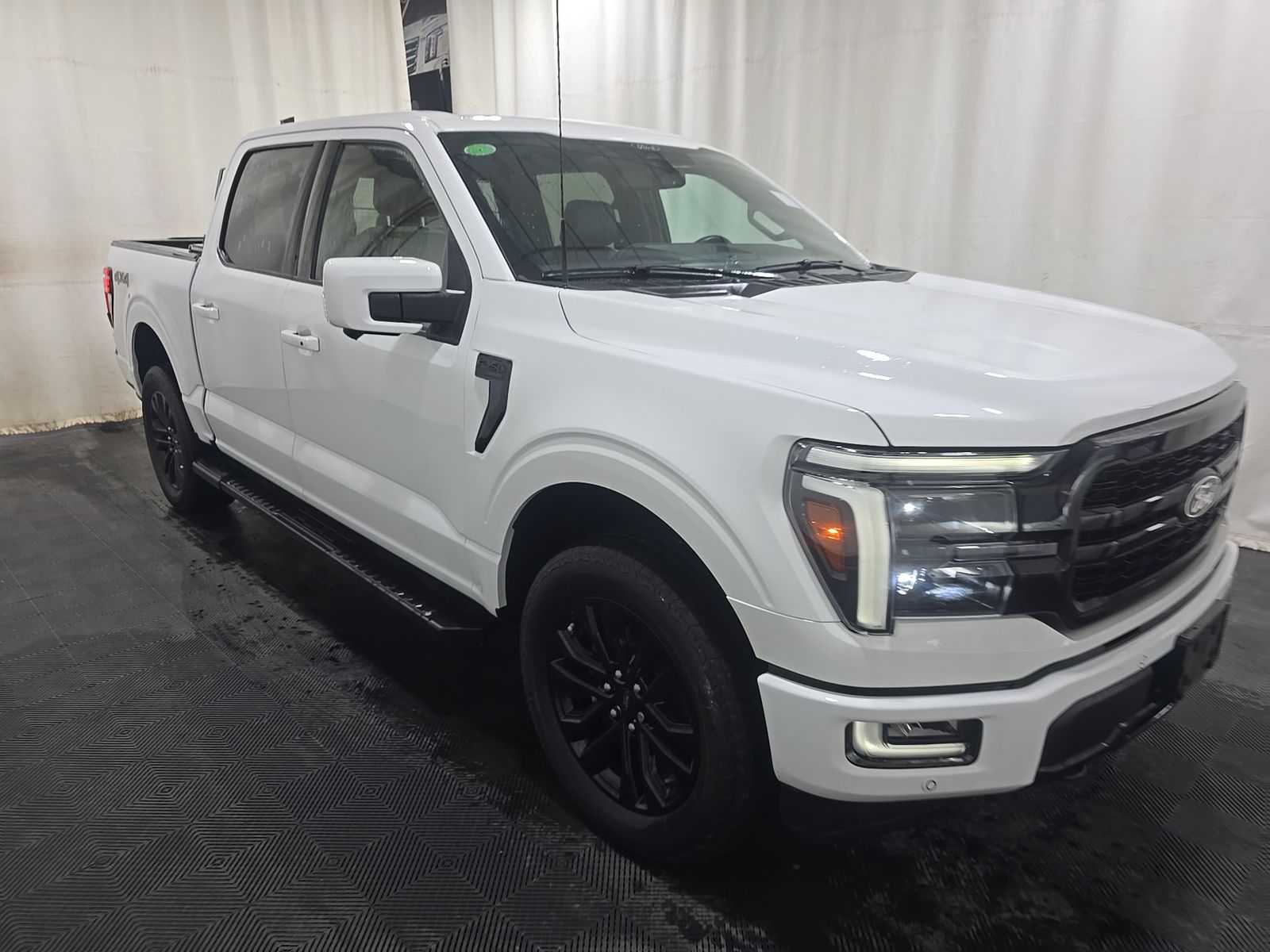 2024 Ford F-150 Lariat AWD