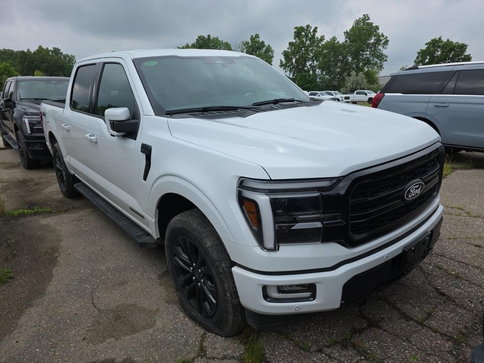 2024 Ford F-150 Hybrid Lariat AWD