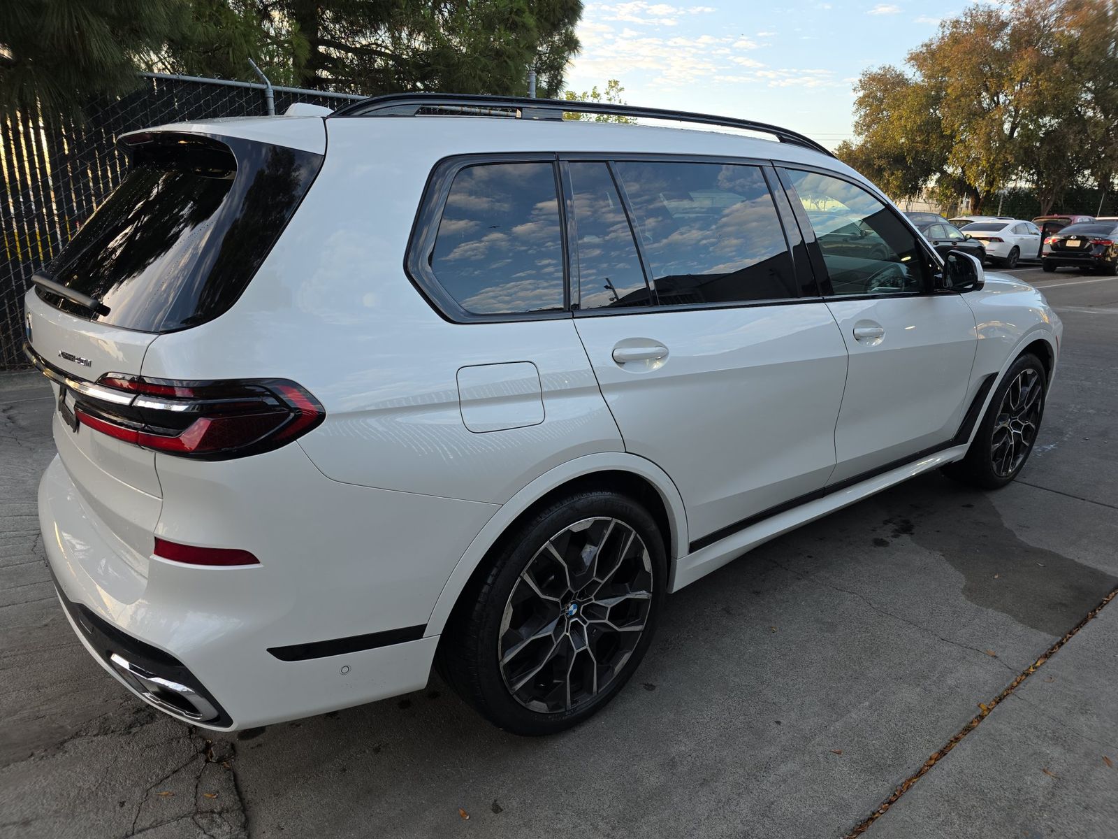 2023 BMW X7 xDrive40i AWD