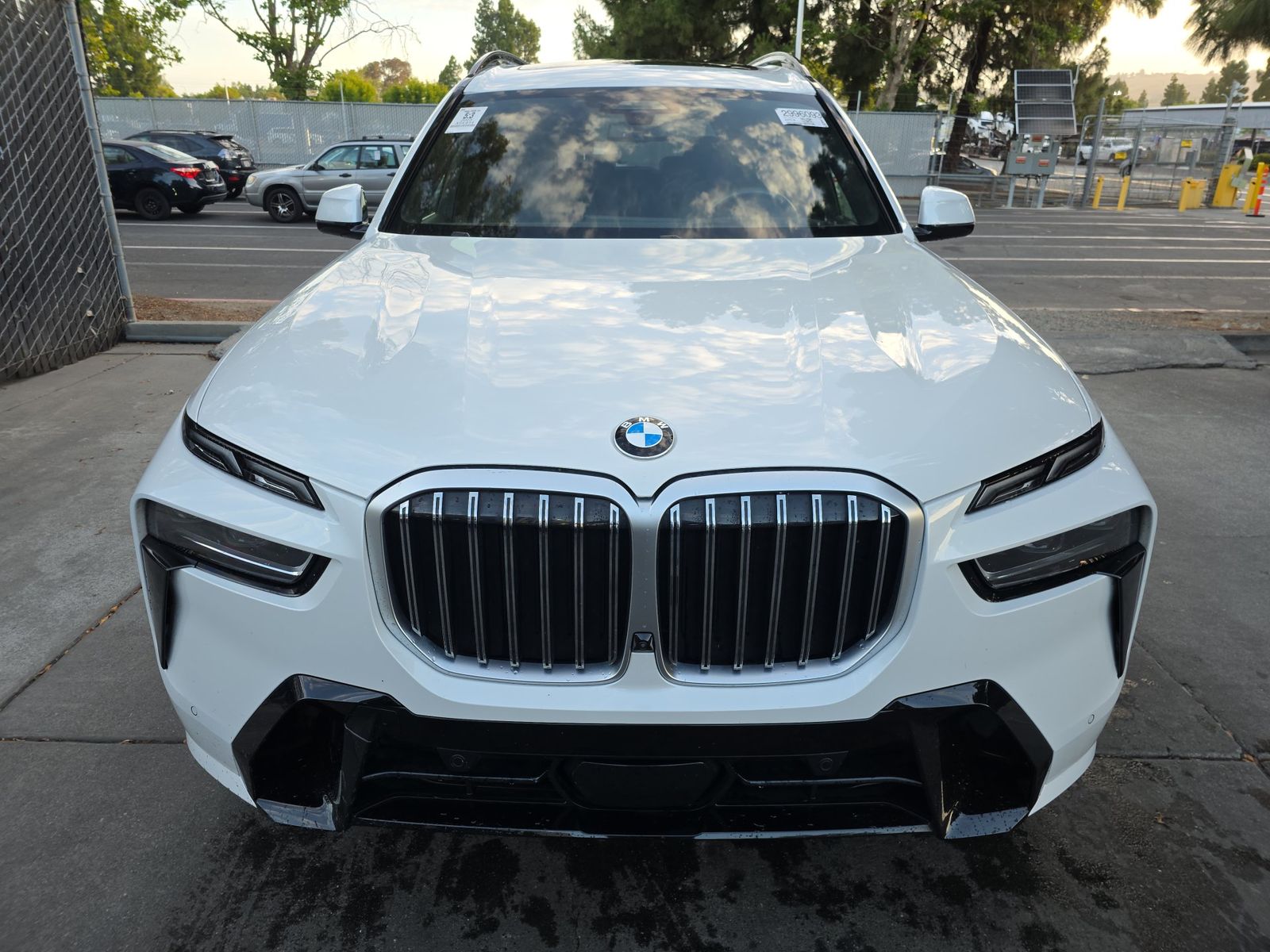 2023 BMW X7 xDrive40i AWD
