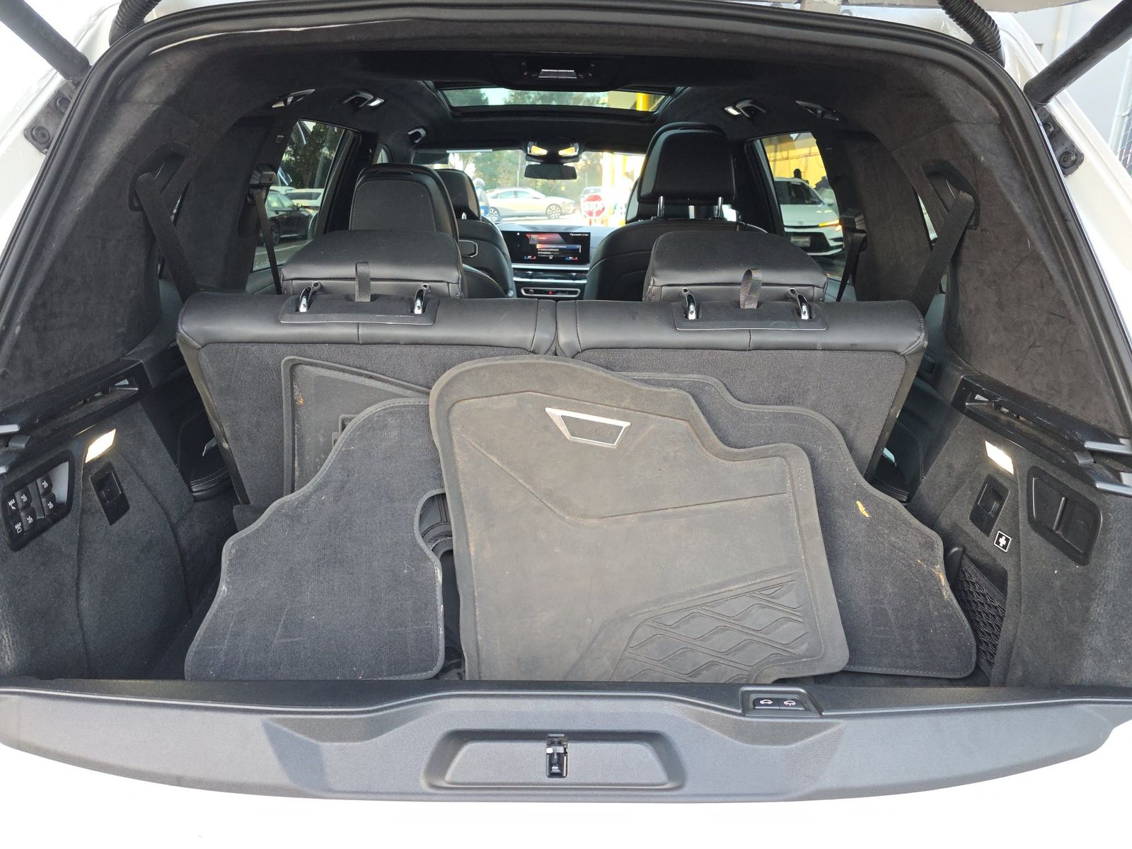 2023 BMW X7 xDrive40i AWD