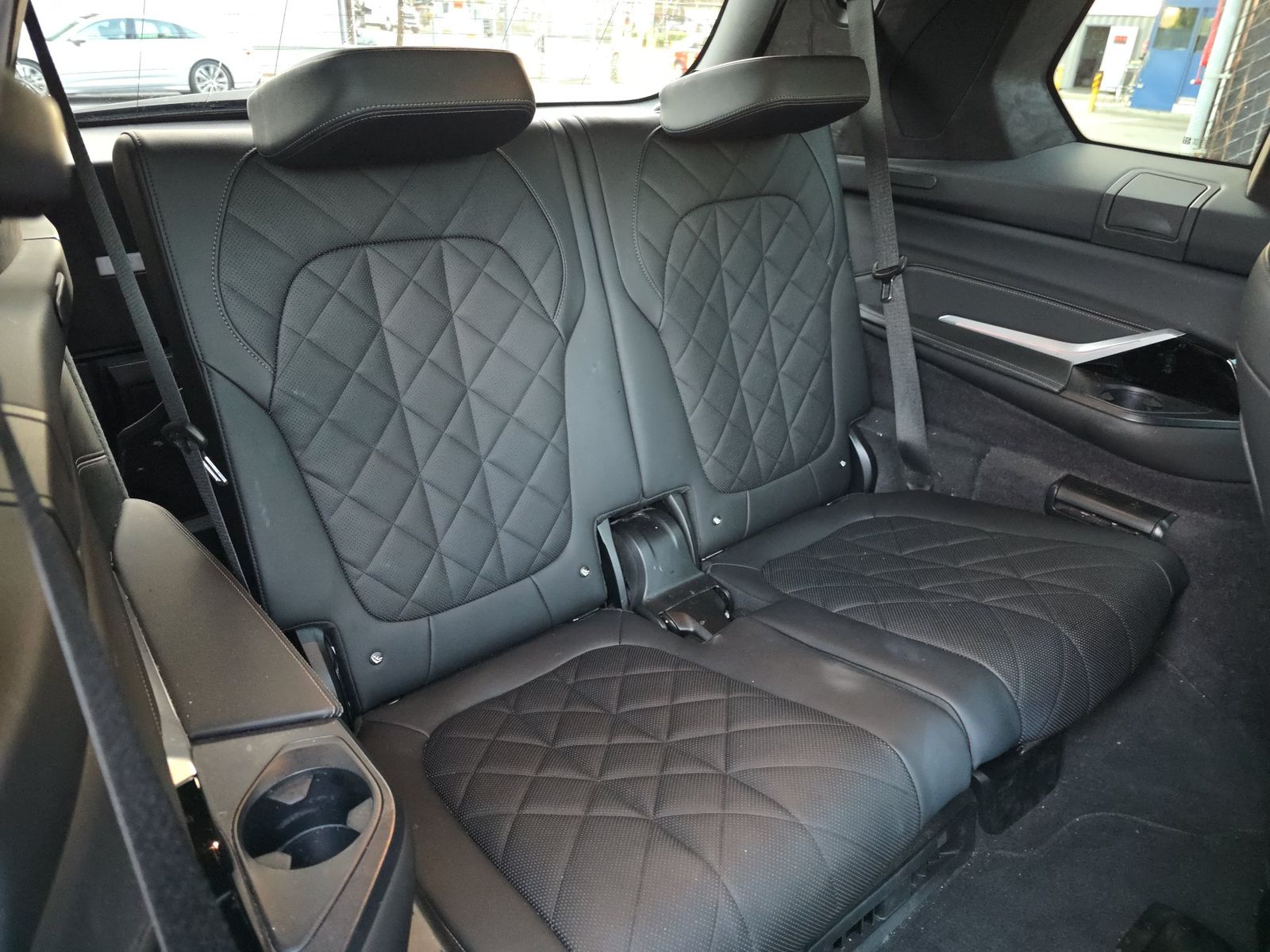 2023 BMW X7 xDrive40i AWD