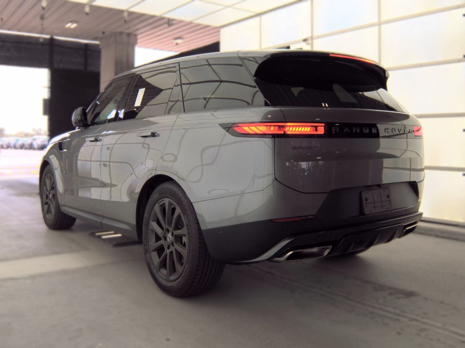 2024 Land Rover Range Rover Sport SE AWD
