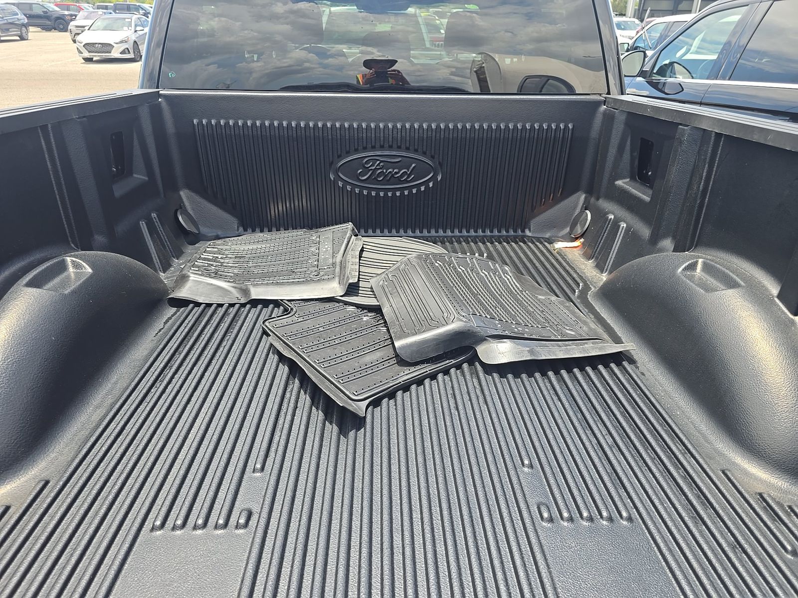2025 Ford F-150 Hybrid XLT AWD