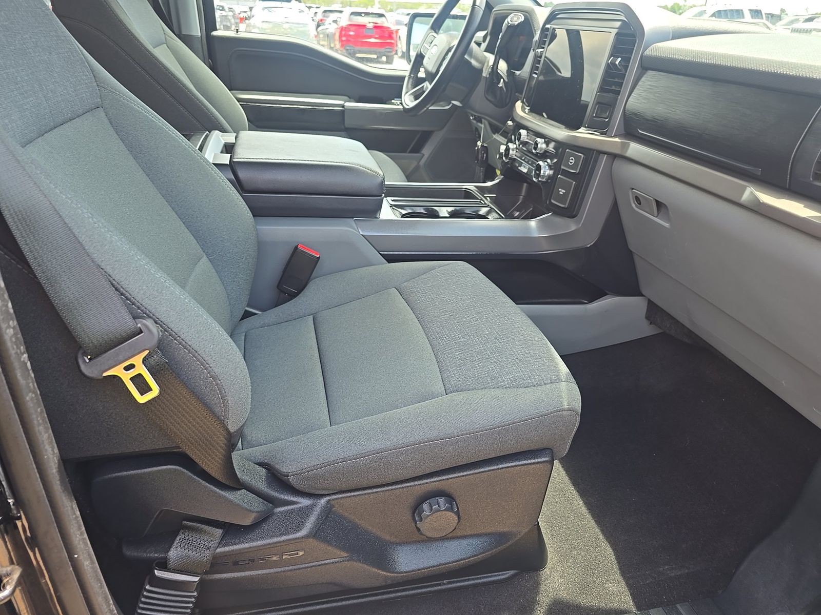 2025 Ford F-150 Hybrid XLT AWD