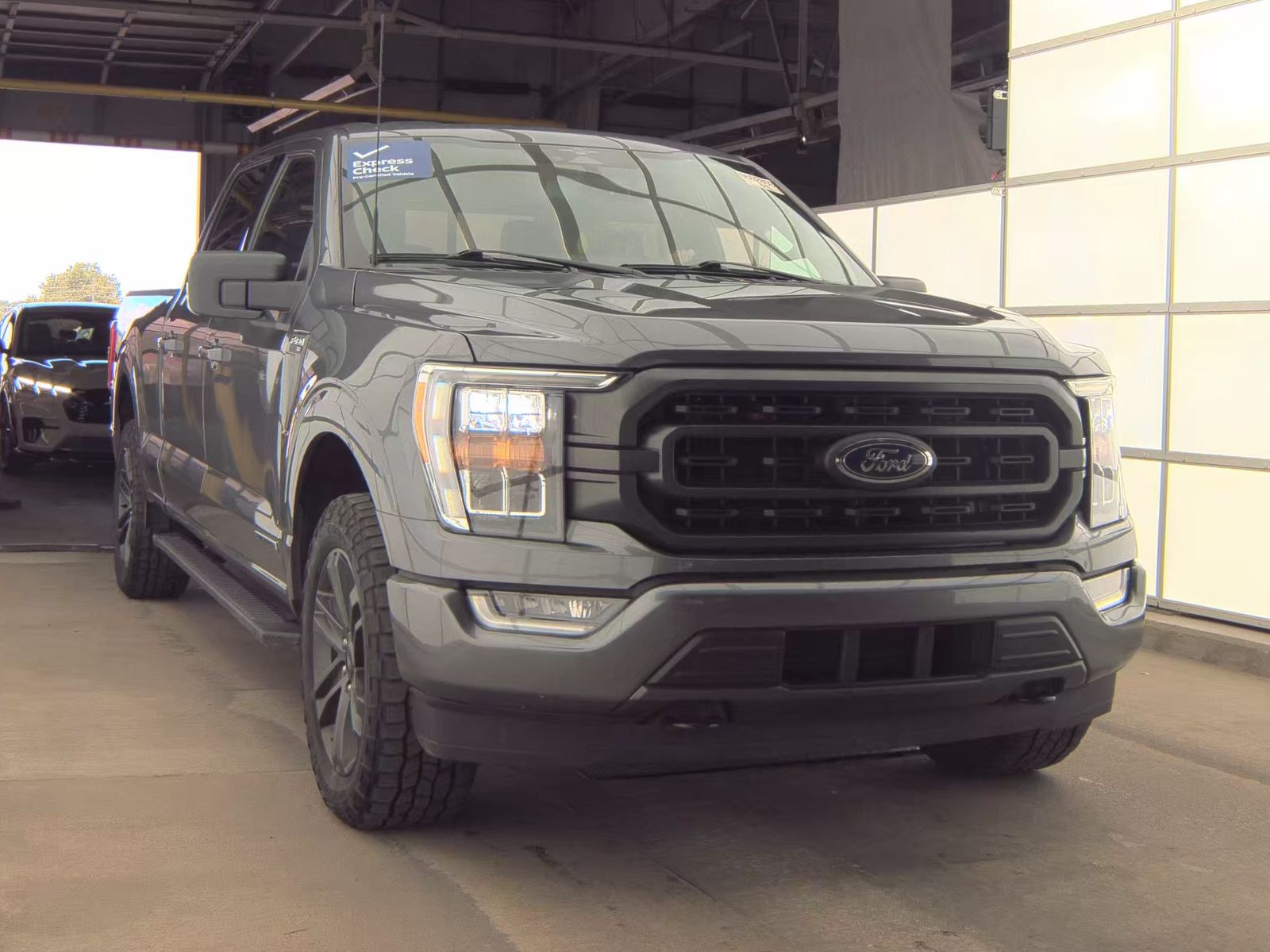 2023 Ford F-150 Hybrid XLT AWD