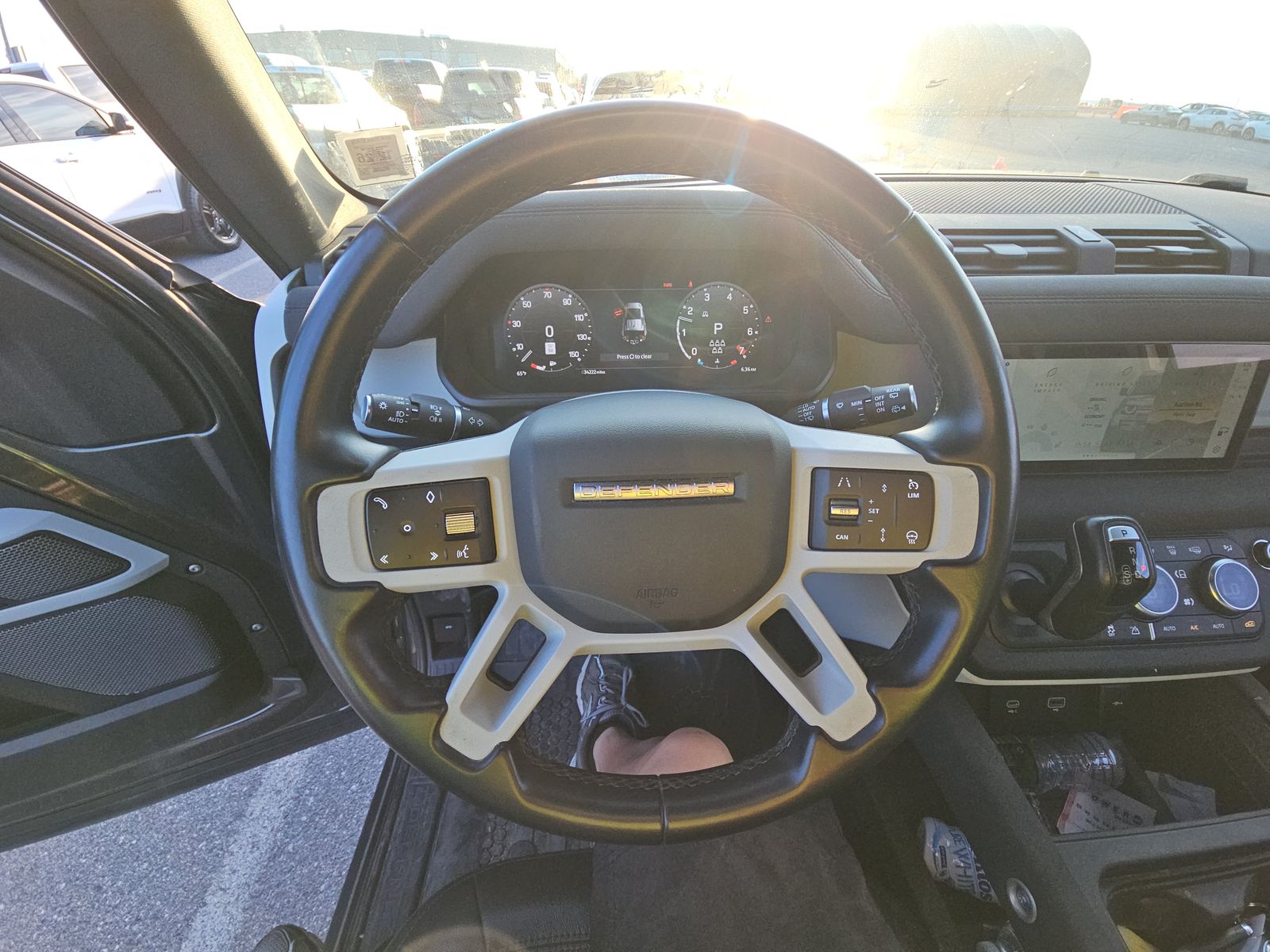 2023 Land Rover Defender 110 SE AWD