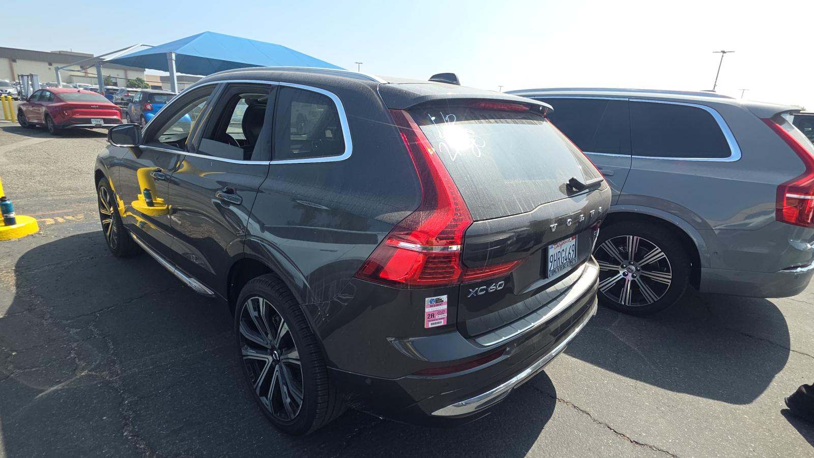 2023 Volvo XC60 B5 Ultimate FWD
