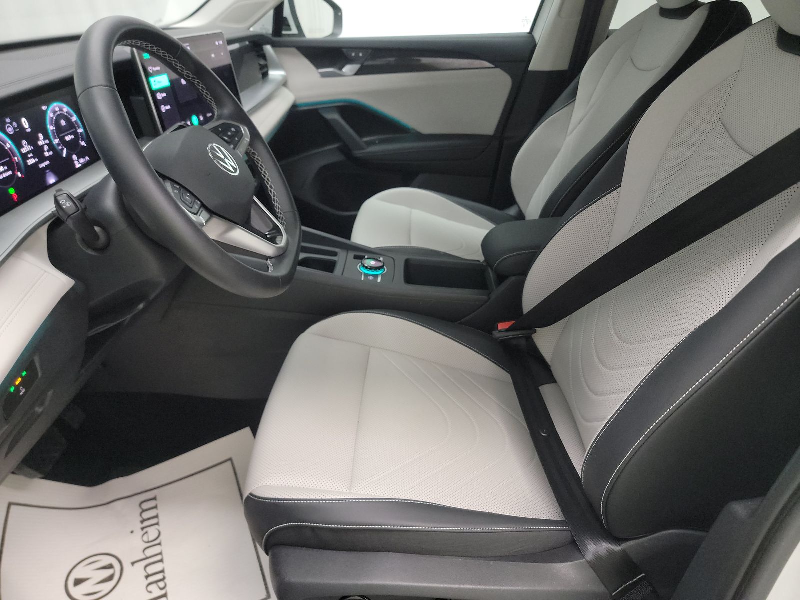 2025 Volkswagen Tiguan 2.0T SE AWD