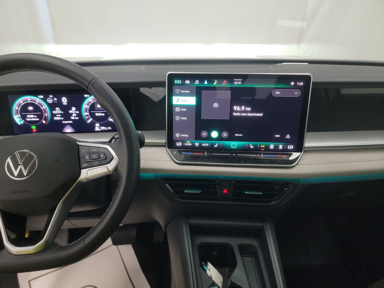 2025 Volkswagen Tiguan 2.0T SE AWD