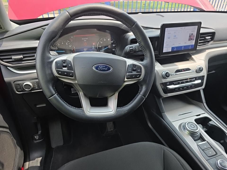 2021 Ford Explorer XLT AWD