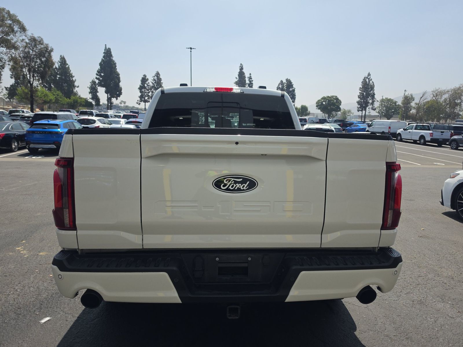 2025 Ford F-150 Lariat AWD